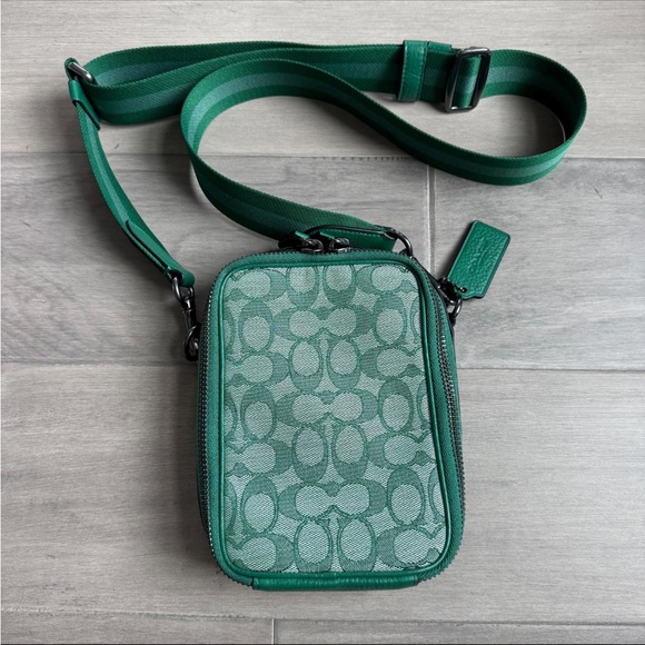 Coach Stanton Crossbody Bag - Picture 7 of 8